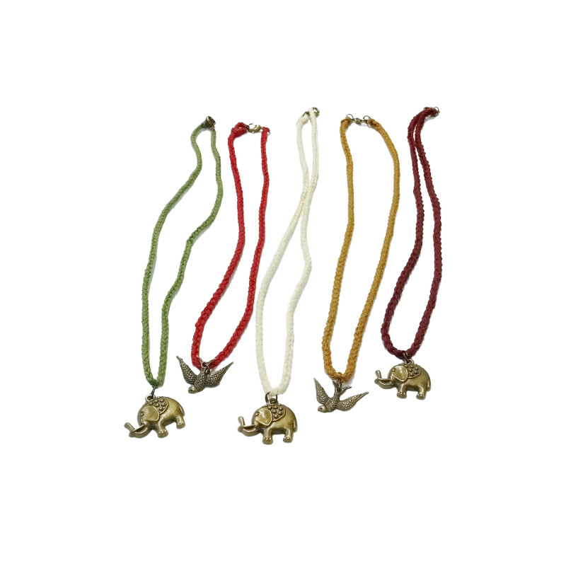 Collar colgante