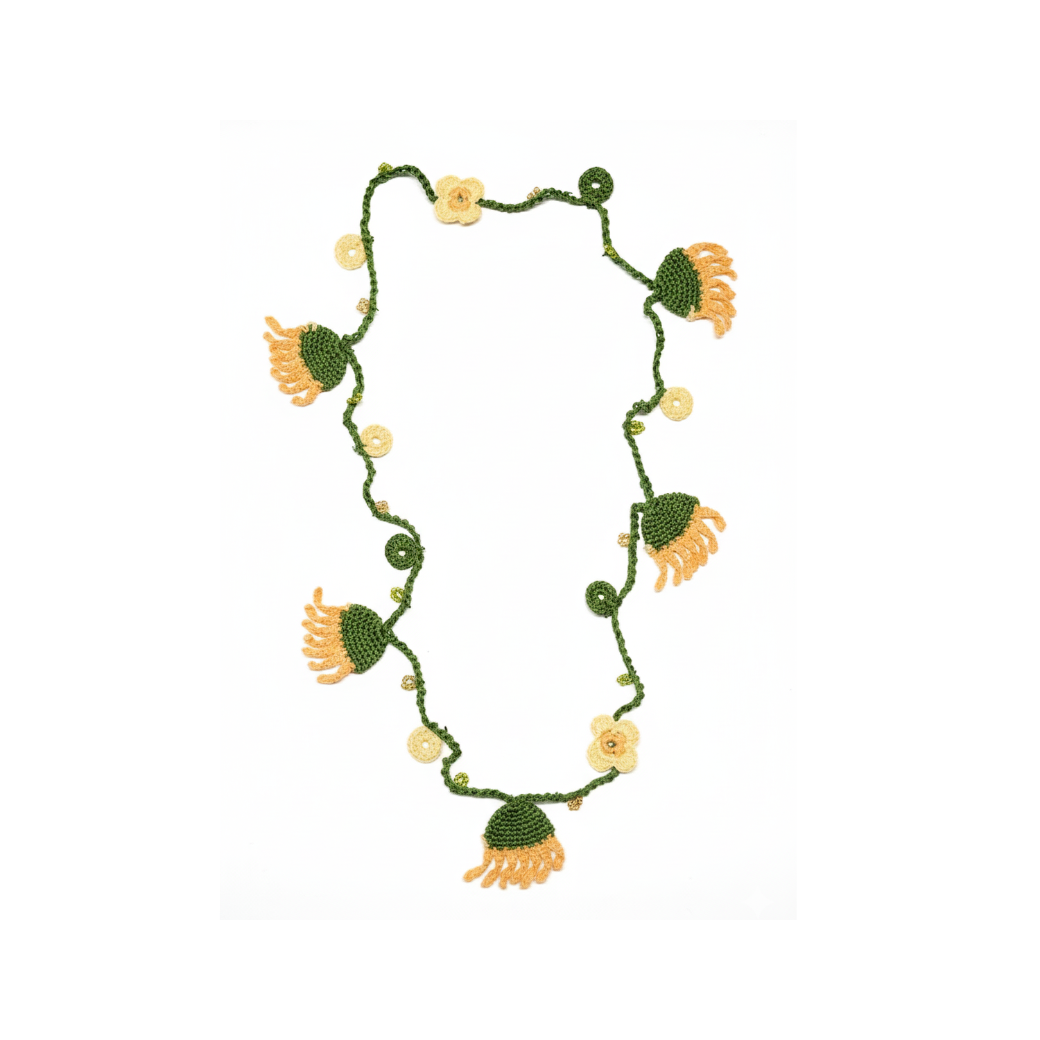 Collar crochet amarillo