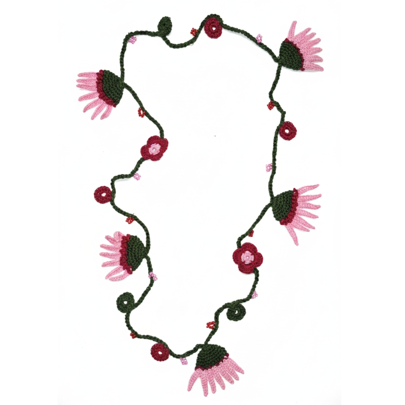 Collar crochet rosa