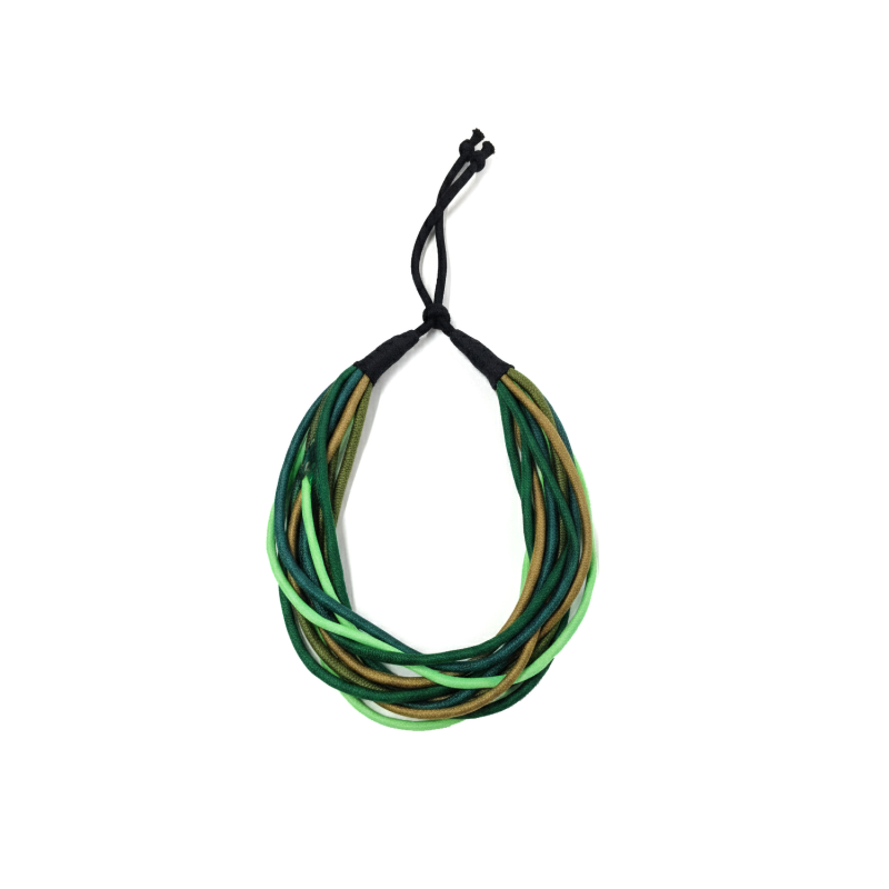 Collar cordones seda